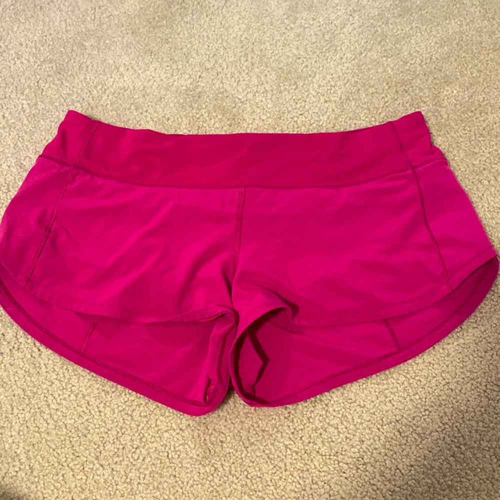 Lululemon speed up shorts 2.5 (ripened raspberry)